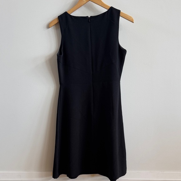 Classic Little Black Dress – Timeless & Chic (Size 5) 🖤✨ - Picture 4 of 6